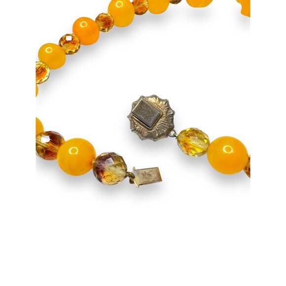 Vintage Lucite & Givre Glass Necklace With Box Clasp 19.5" Unsigned - Picture 5 of 6